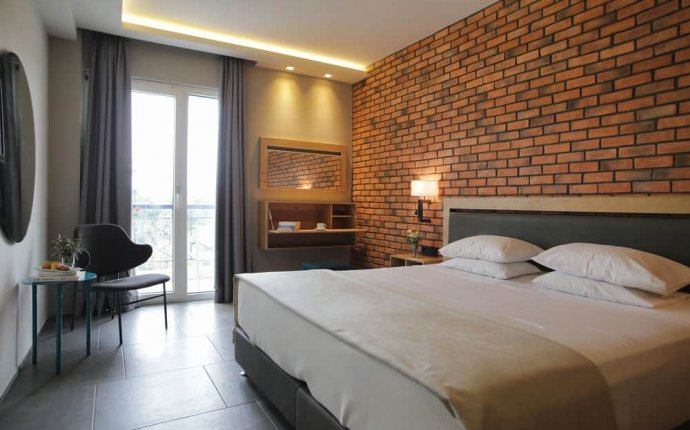 Book Hotel Palmyra Beach, Glyfada, Greece - Hotels.com