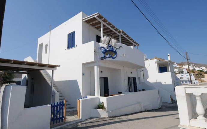 Book Studios Bofor, Serifos, Greece - Hotels.com