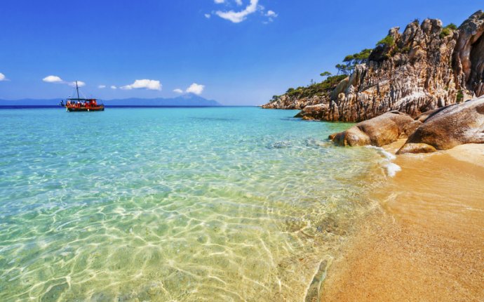 Greece Holidays | 12 Best Beaches in Greece