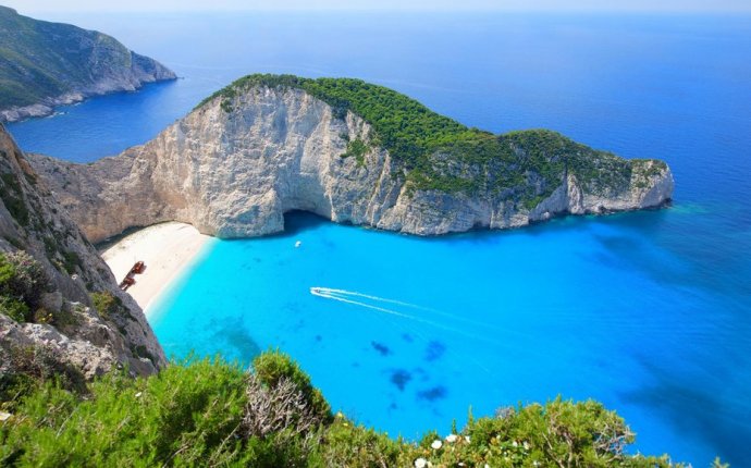 Greek Islands - Island Hopping Vacation in Greece | Travel + Leisure