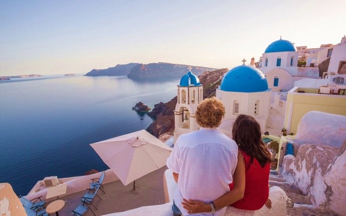 Pictures show blissful images of Greece, Thailand and China are