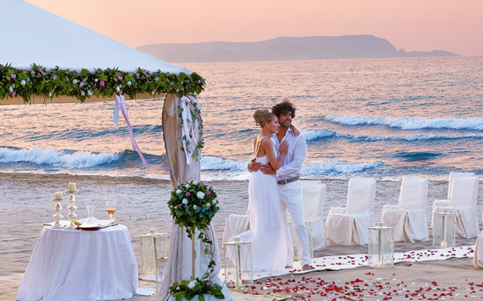 Wedding Hotels in Greece | Grecotel Luxury Hotels & Resorts