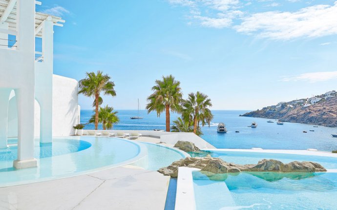 Best beaches Hotels in Greece