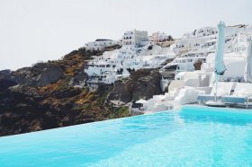 Review of Katikies Hotel, Santorini | Breakfast Criminals