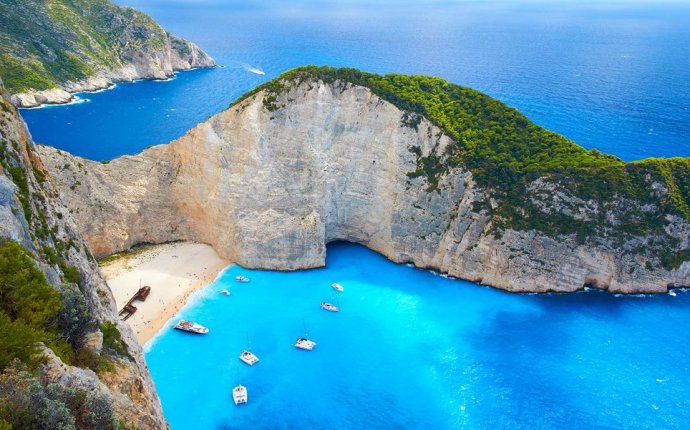 Most romantic Island in Greece